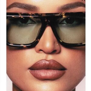 DEZI Miami Tortoise Blue Sunglasses